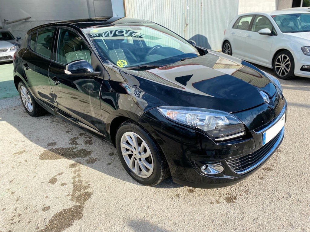 Foto 2 RENAULT-MEGANE DYNAMIC EDC