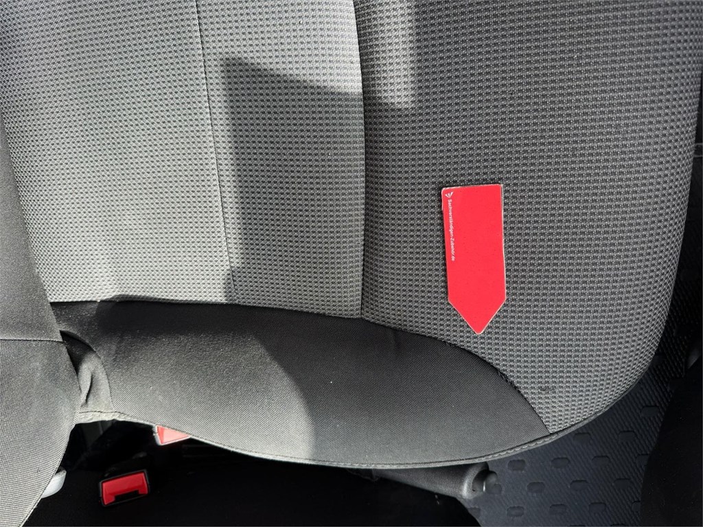 Foto 28 RENAULT-TRAFIC COMBI 9 PLAZAS LRK