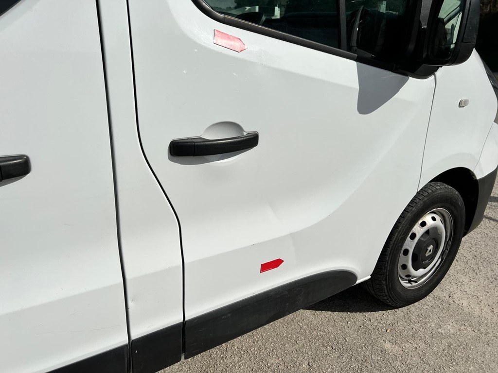 Foto 18 RENAULT-TRAFIC COMBI 9 