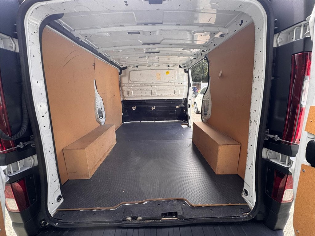 Foto 22 RENAULT-TRAFIC ENERGY L1H1 0LXH