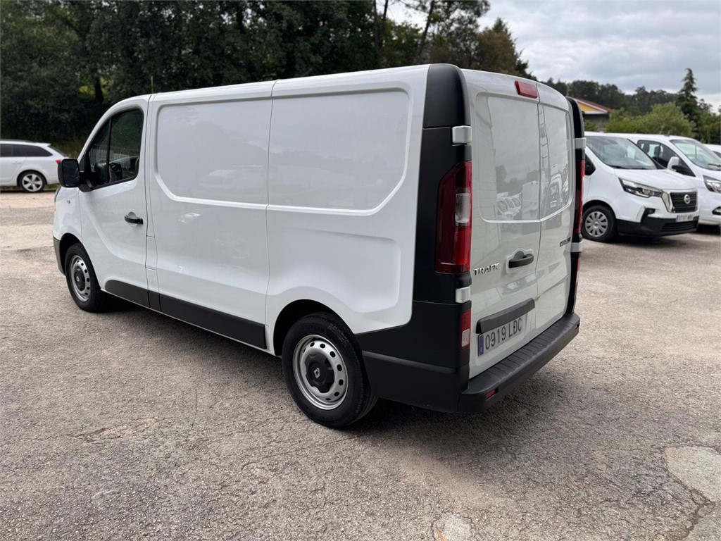 Foto 3 RENAULT-TRAFIC FG L1H1 LCD