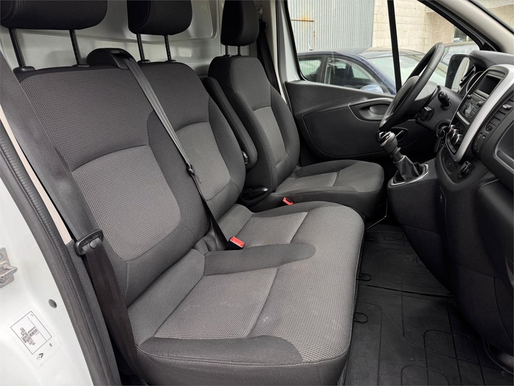 Foto 6 RENAULT-TRAFIC FG L1H1 LCD