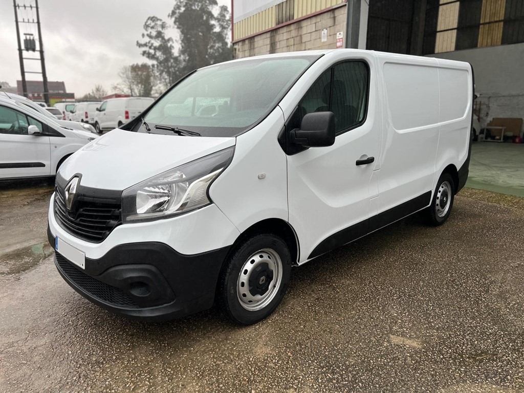 Foto 1 RENAULT-TRAFIC FURGÓN L1H1 