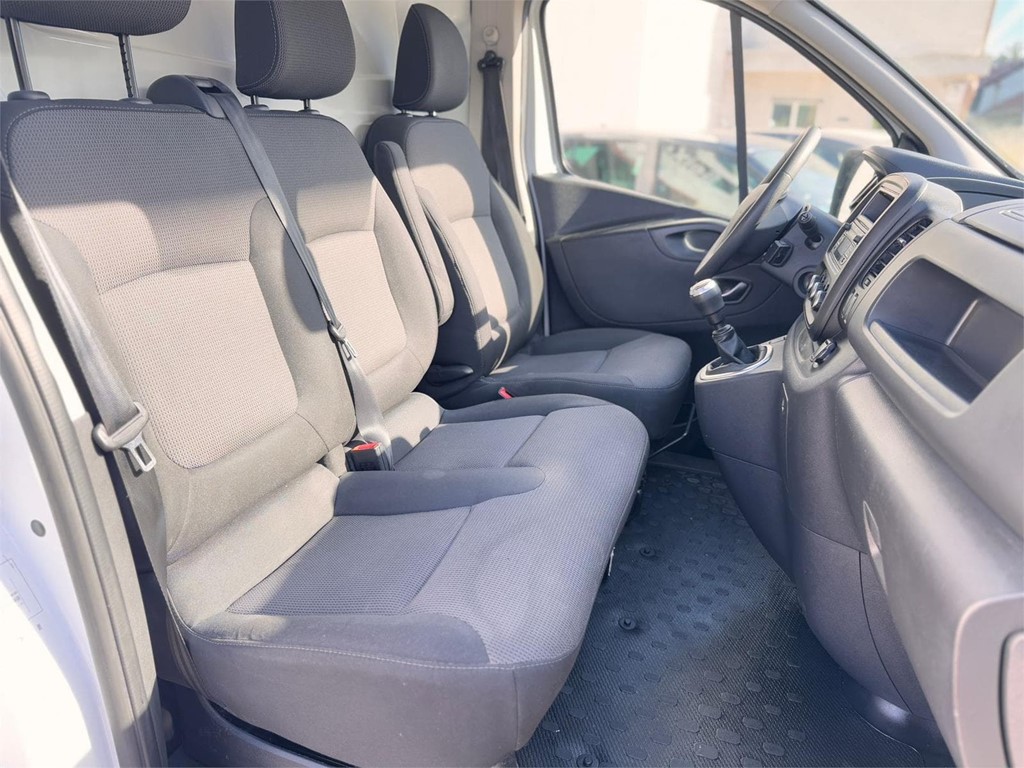 Foto 9 RENAULT-TRAFIC L1 H1 18LPN
