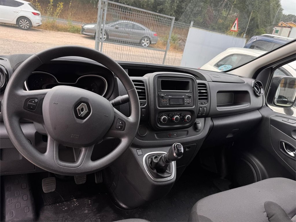 Foto 11 RENAULT-TRAFIC L1 H1 8LJZ