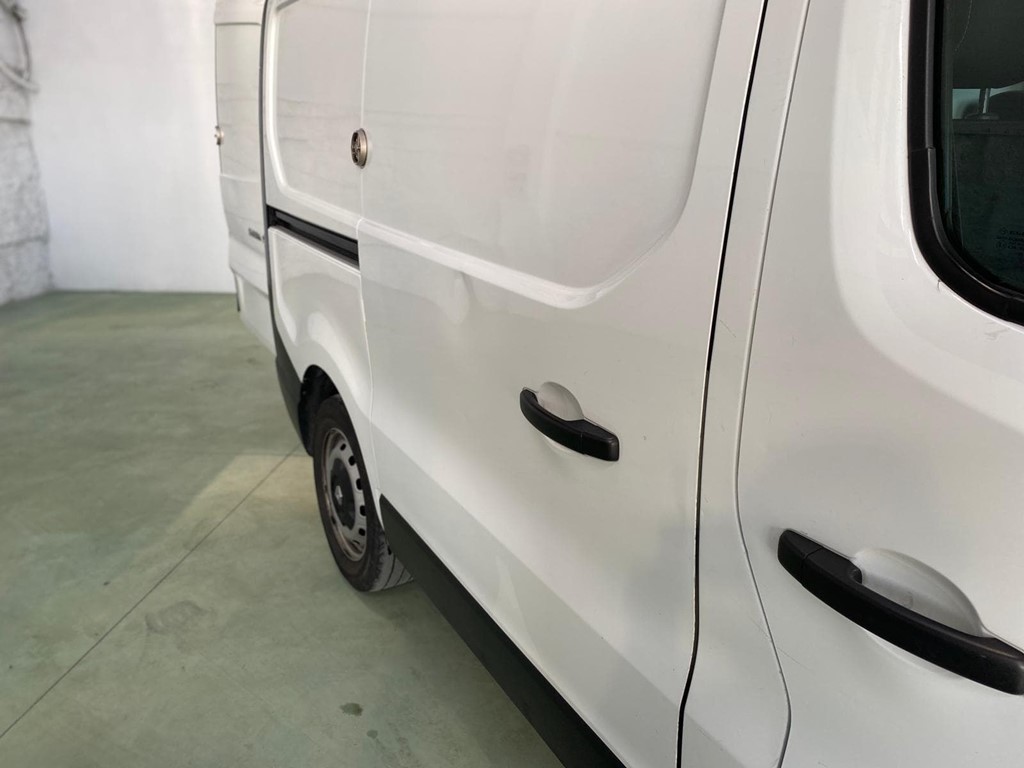 Foto 15 RENAULT-TRAFIC L1 H1