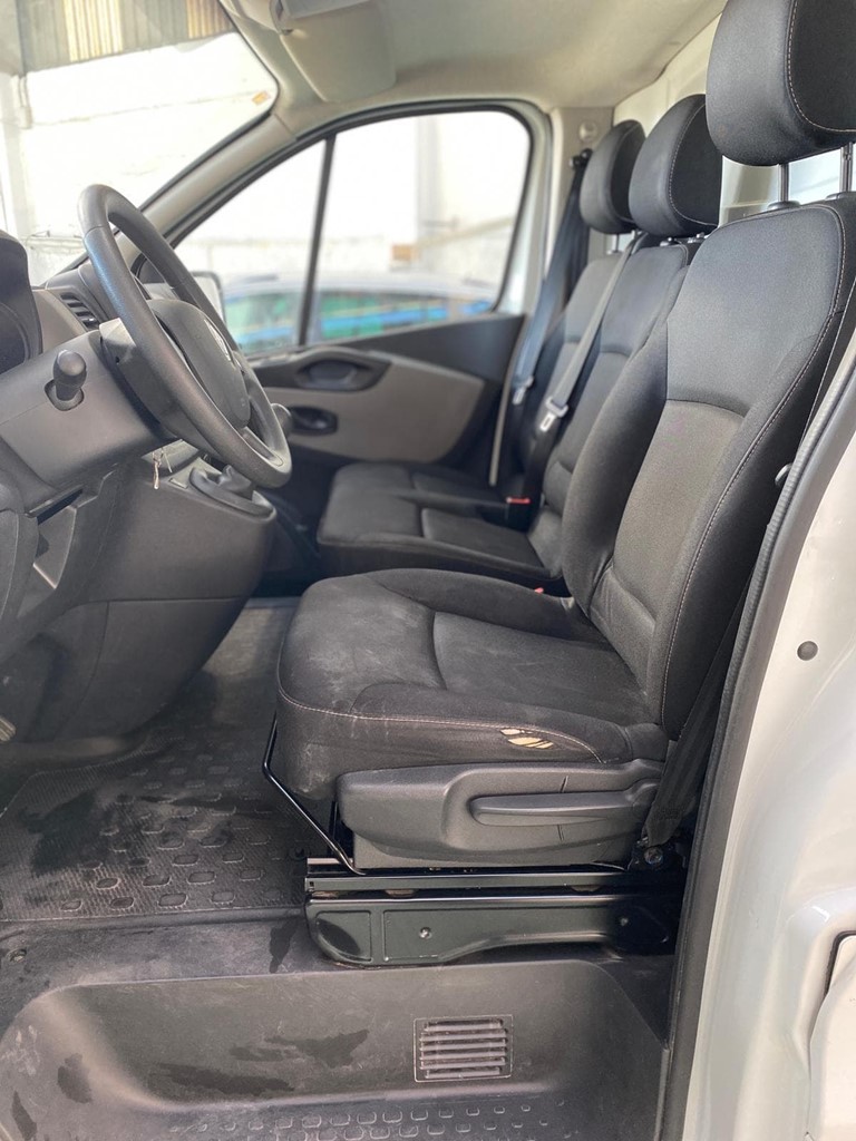 Foto 5 RENAULT-TRAFIC L1 H1