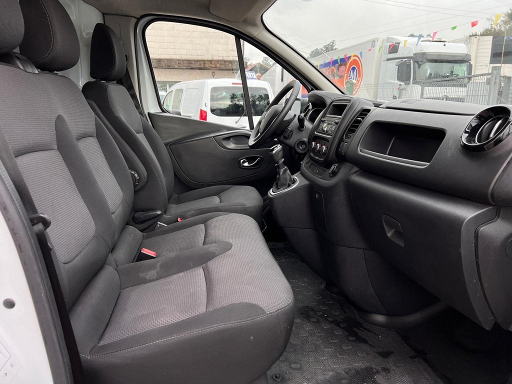 Foto 6 RENAULT-TRAFIC L1 H1