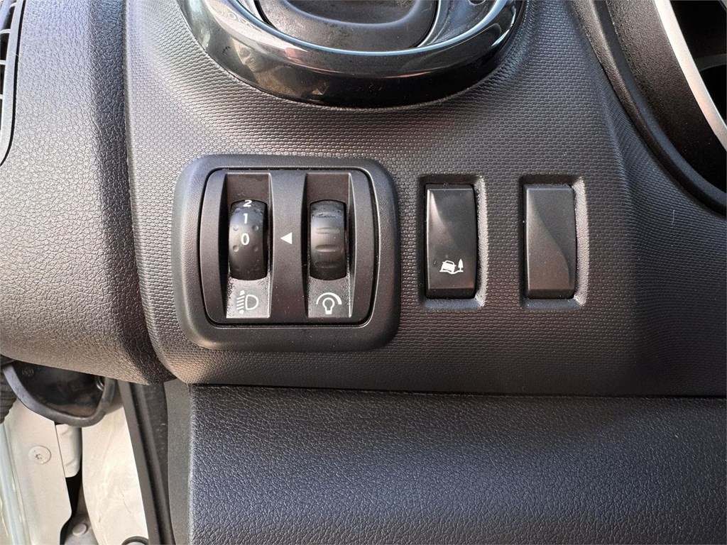 Foto 7 RENAULT-TRAFIC L1H1 0LPN