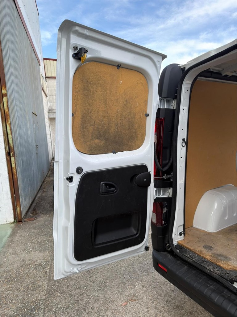 Foto 19 RENAULT-TRAFIC L1H1 0LPN