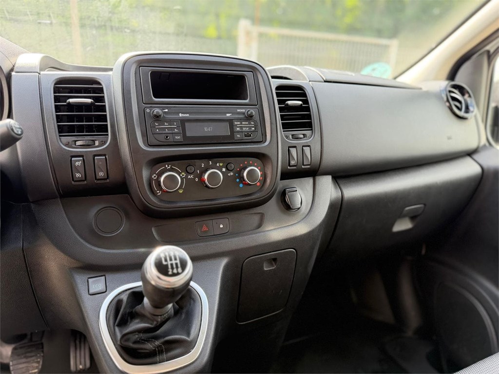 Foto 11 RENAULT-TRAFIC  L1H1 14LRX