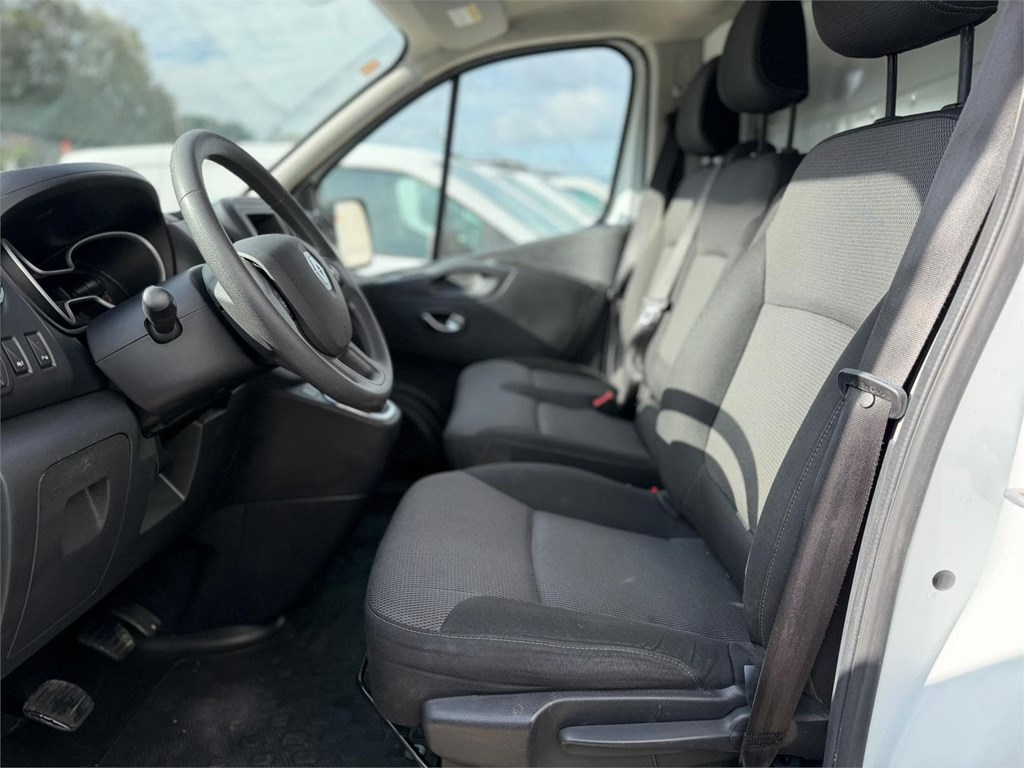 Foto 12 RENAULT-TRAFIC  L1H1 14LRX