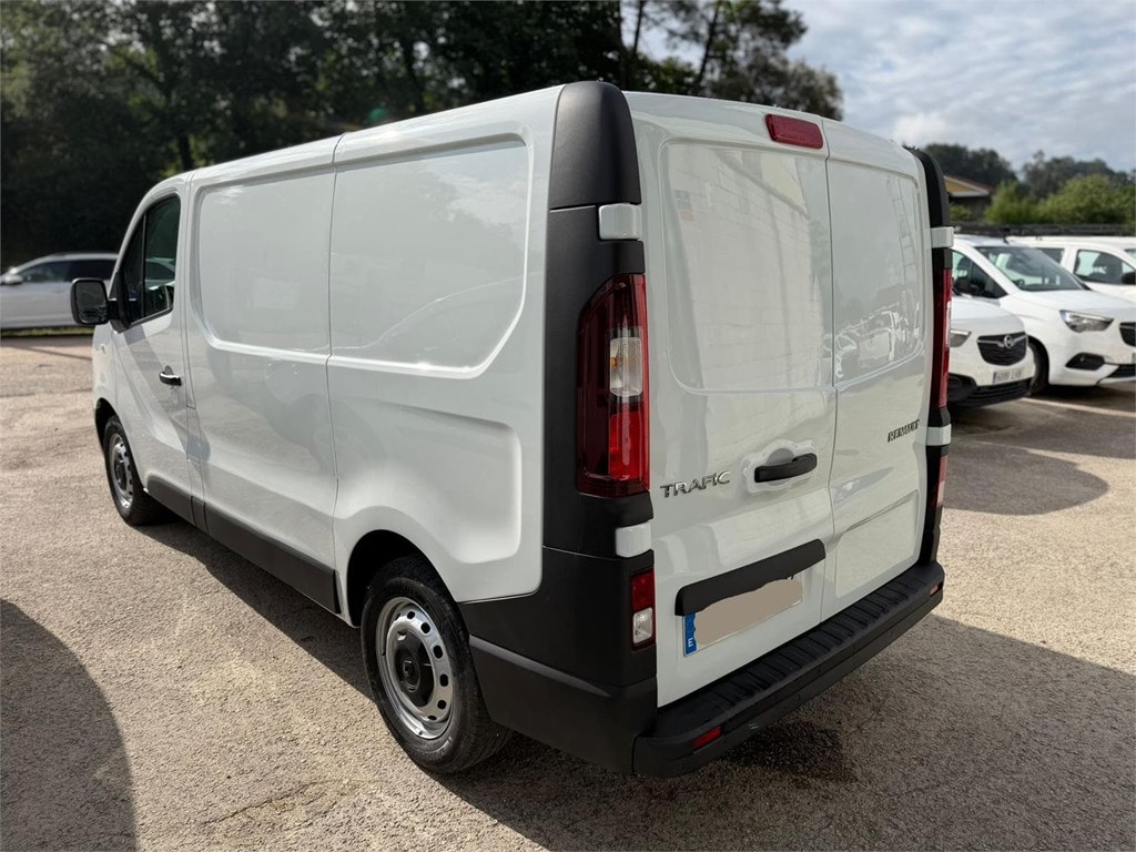 Foto 4 RENAULT-TRAFIC  L1H1 14LRX