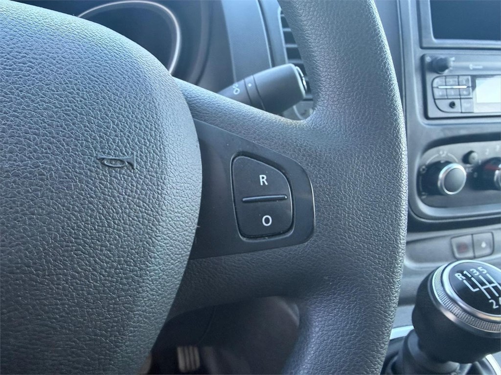 Foto 10 RENAULT-TRAFIC L1H1 5LPL