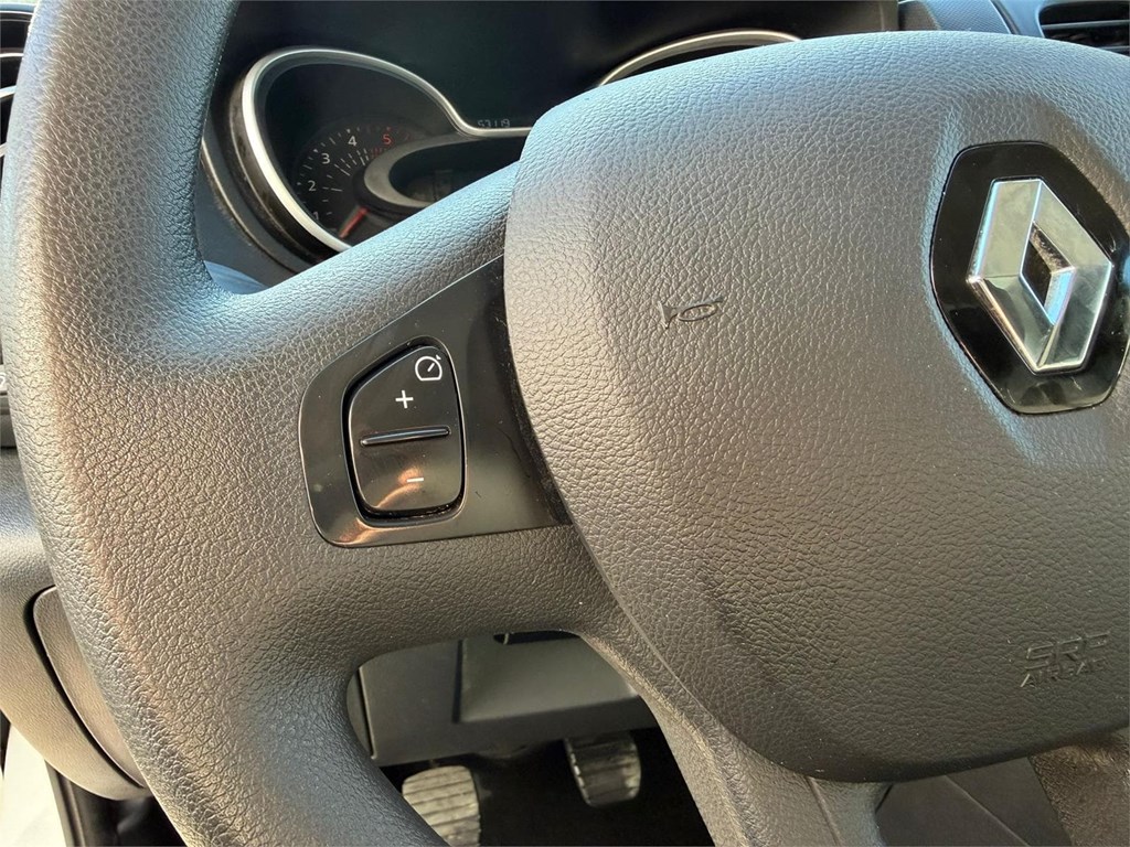 Foto 11 RENAULT-TRAFIC L1H1 5LPN