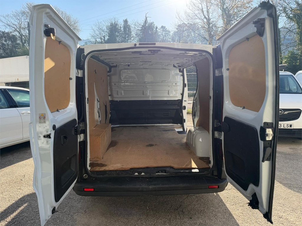 Foto 5 RENAULT-TRAFIC L1H1 5LPN