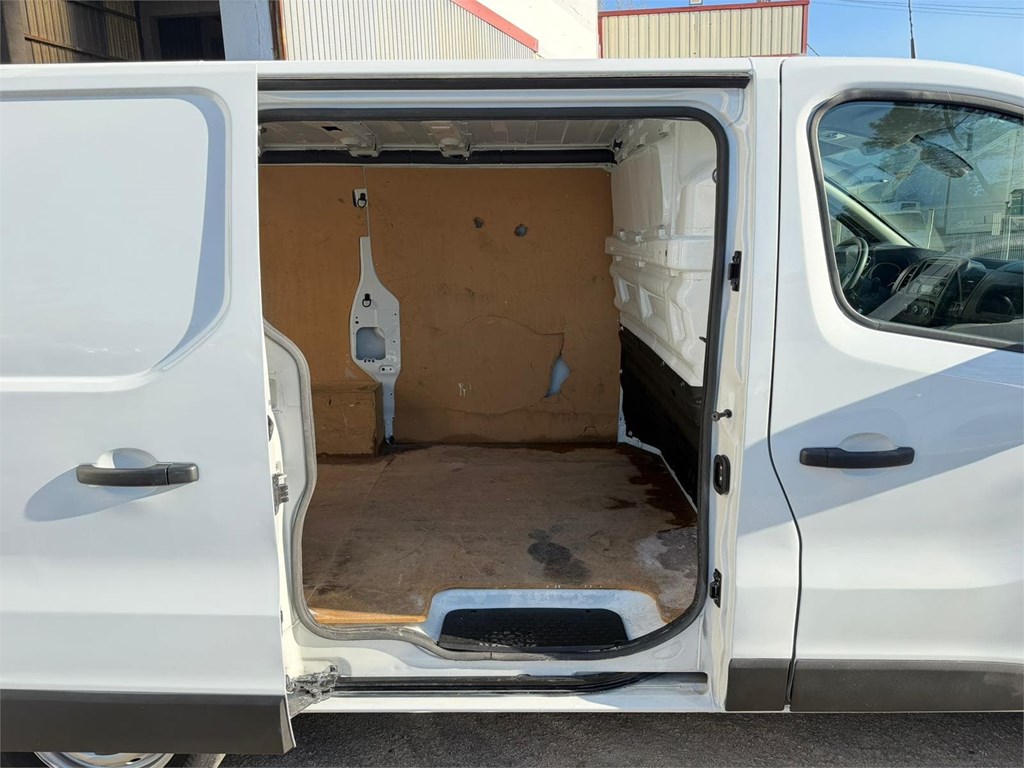 Foto 6 RENAULT-TRAFIC L1H1 5LPN