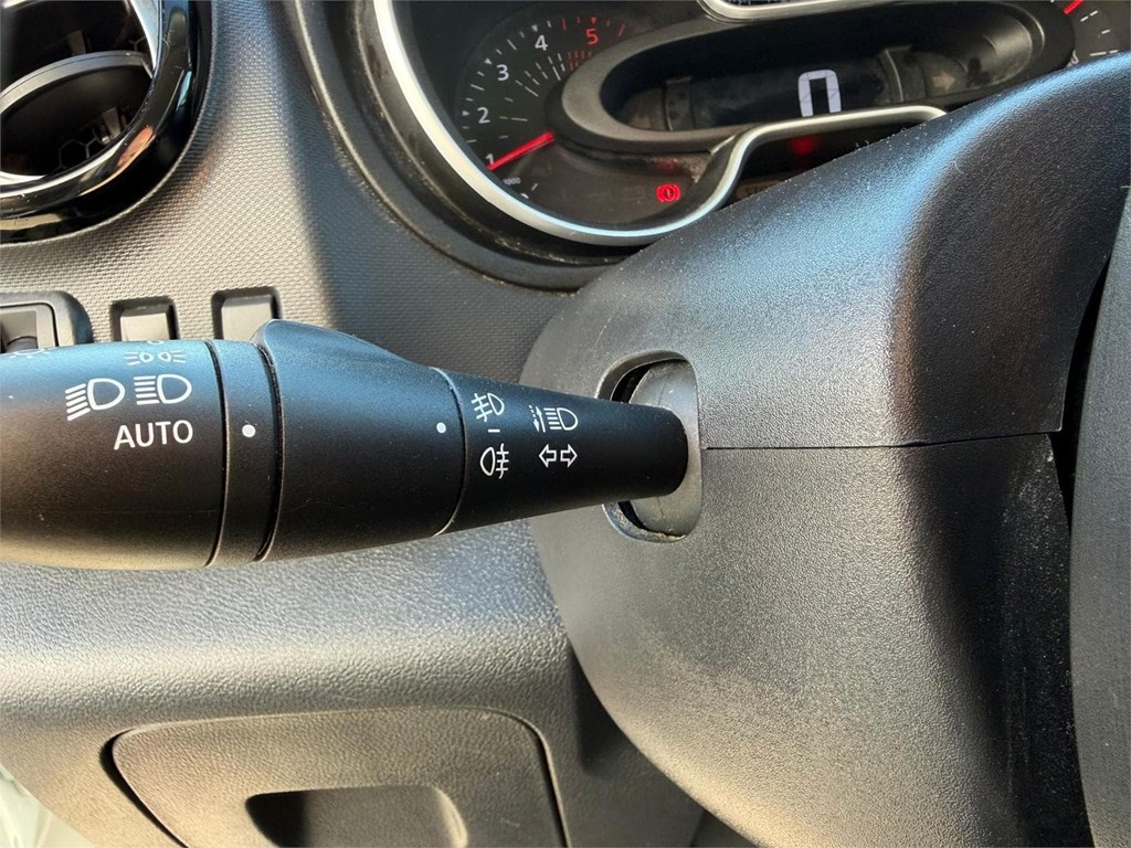 Foto 9 RENAULT-TRAFIC L1H1 5LPN