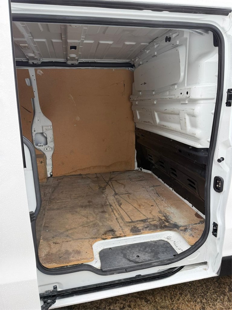 Foto 6 RENAULT-TRAFIC L1H1 60MBN