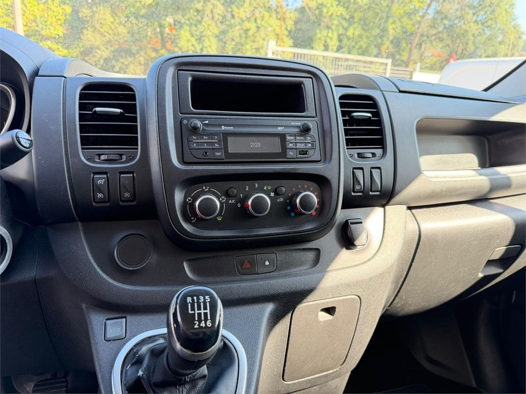 Foto 13 RENAULT-TRAFIC L1H1 68LJL