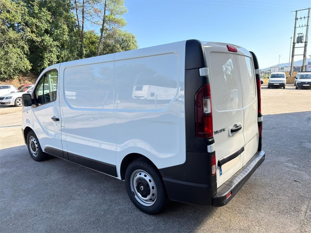 Foto 3 RENAULT-TRAFIC L1H1 68LJL