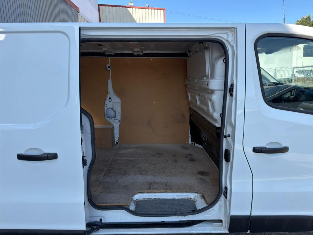 Foto 6 RENAULT-TRAFIC L1H1 68LJL