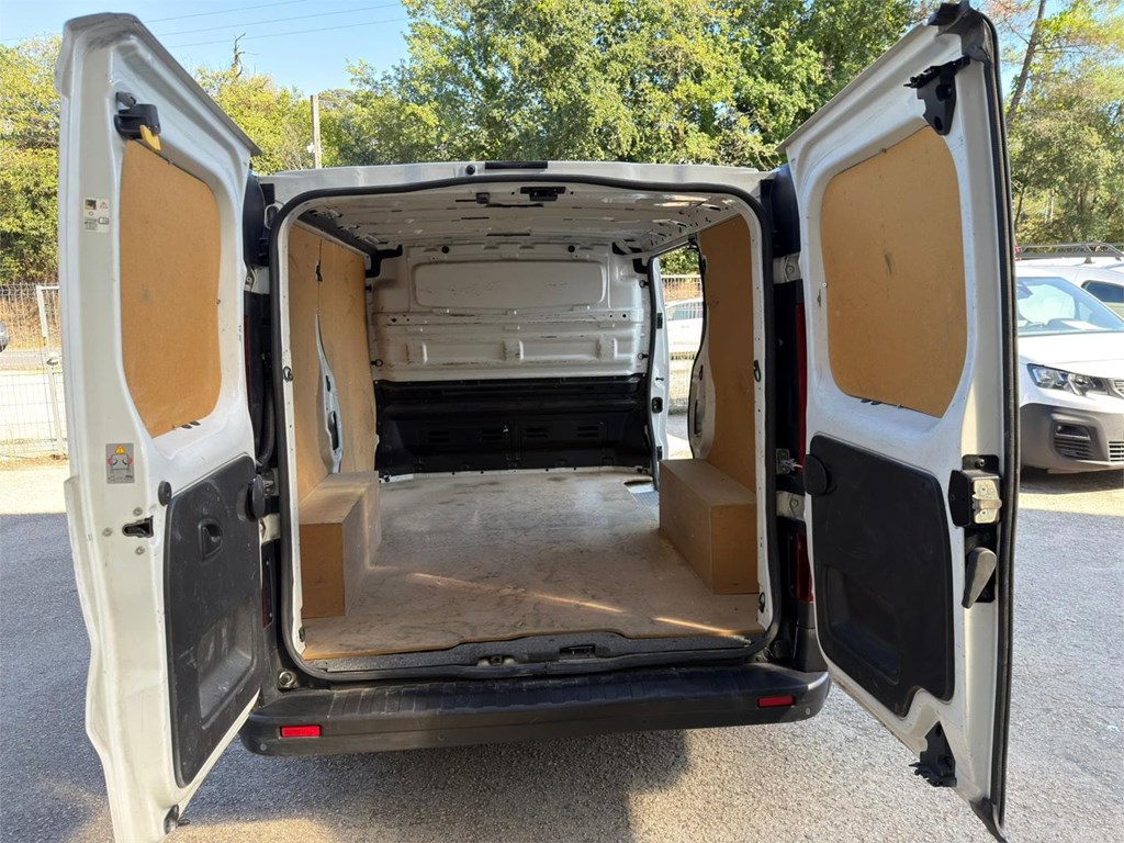 Foto 6 RENAULT-TRAFIC L1H1 68LJL