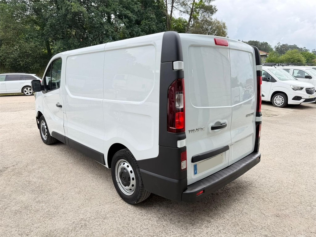 Foto 4 RENAULT-TRAFIC L1H1 71MBN