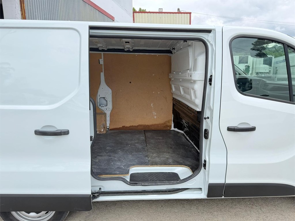 Foto 7 RENAULT-TRAFIC L1H1 71MBN