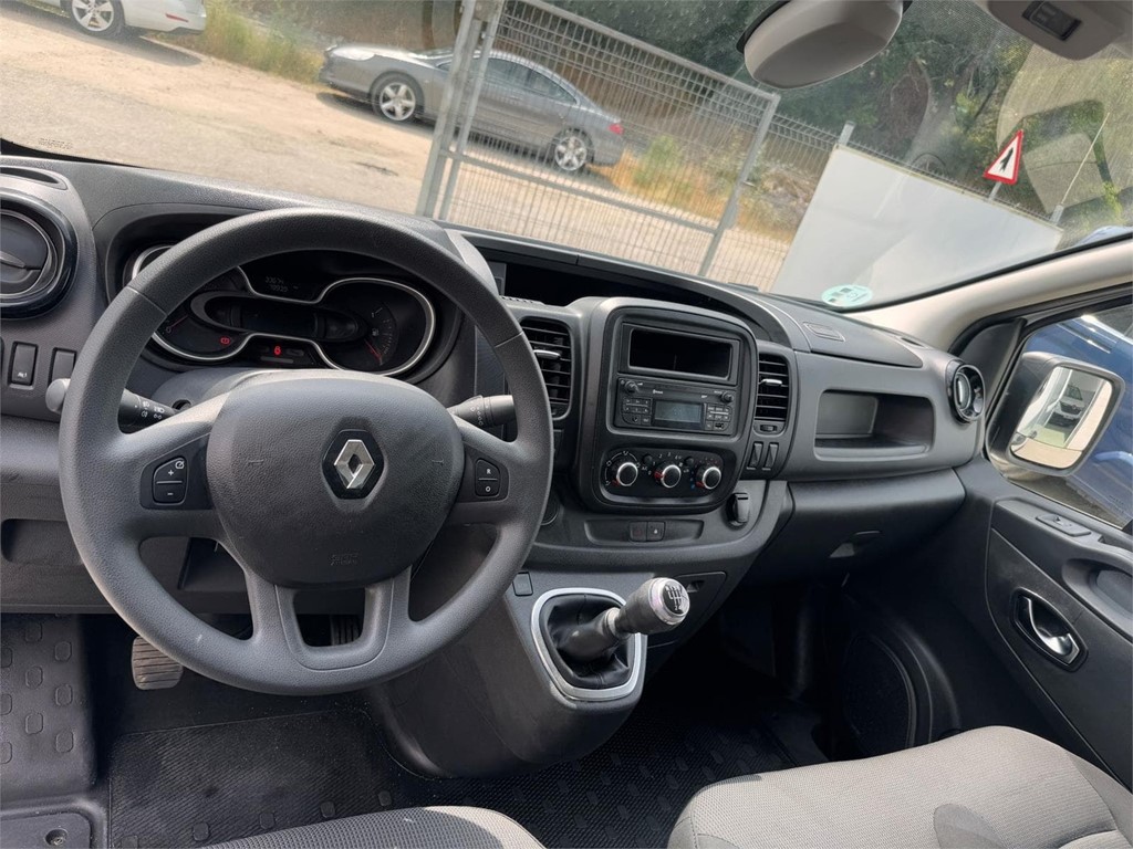 Foto 18 RENAULT-TRAFIC L1H1 7LPN