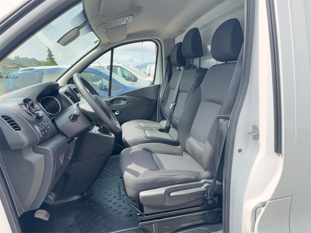 Foto 8 RENAULT-TRAFIC L1H1 7LPN