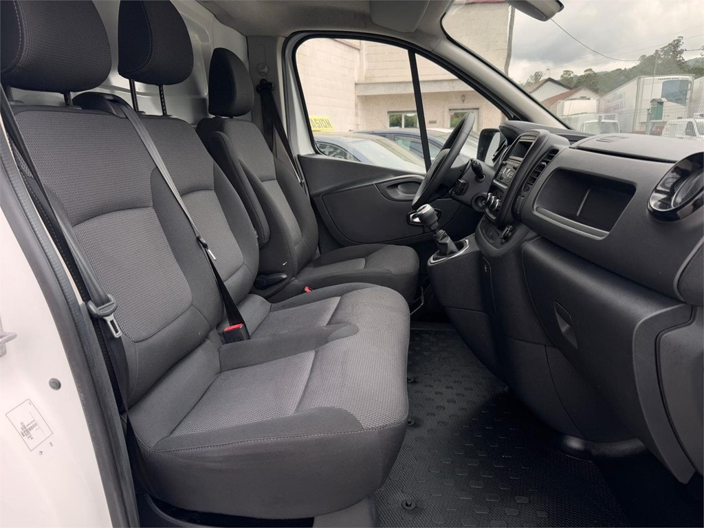 Foto 9 RENAULT-TRAFIC L1H1 7LPN