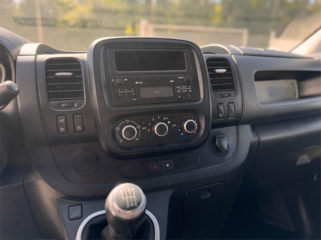 Foto 14 RENAULT-TRAFIC L1H1 8LPN