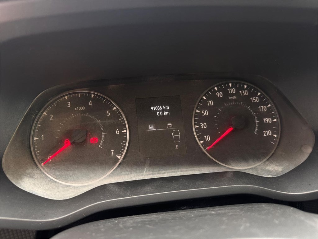 Foto 19 RENAULT-TRAFIC L1H1 ISOTERMO 04MBW