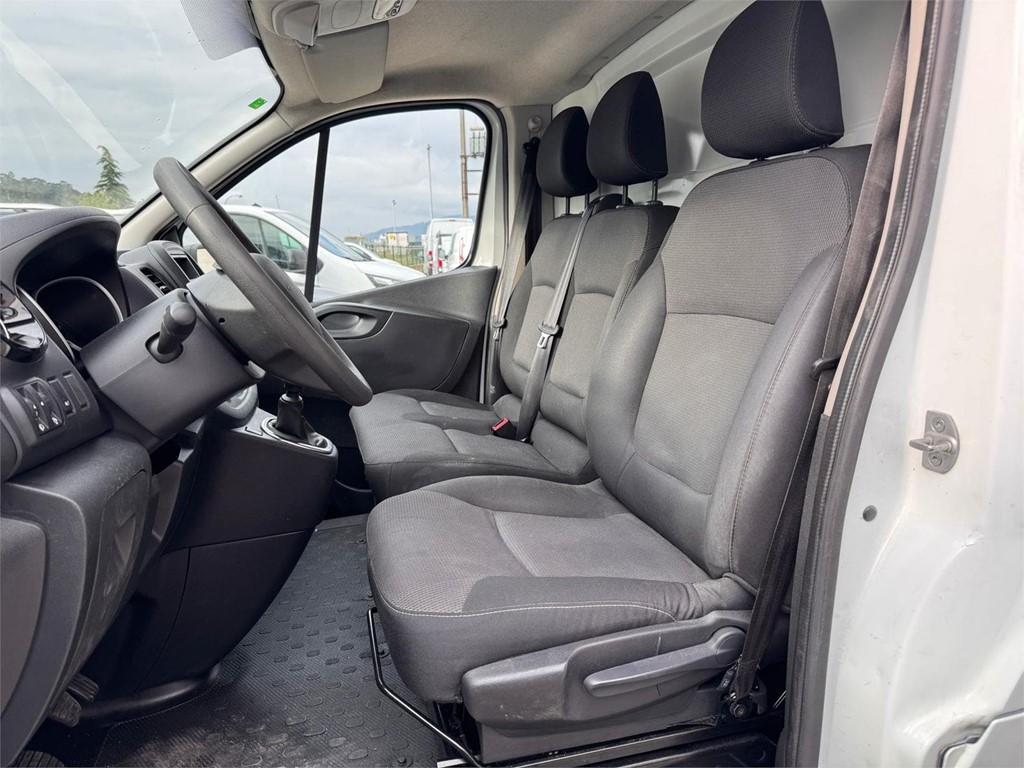 Foto 5 RENAULT-TRAFIC L1H1 ISOTERMO IR 4LNG