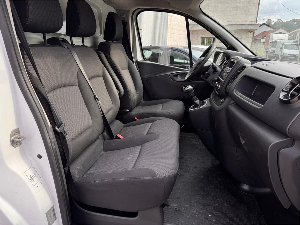 Foto 6 RENAULT-TRAFIC L1H1 ISOTERMO IR 4LNG