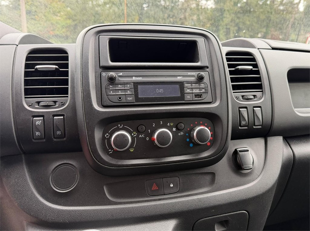 Foto 10 RENAULT-TRAFIC L1H1 ISOTERMO IR 50LNC