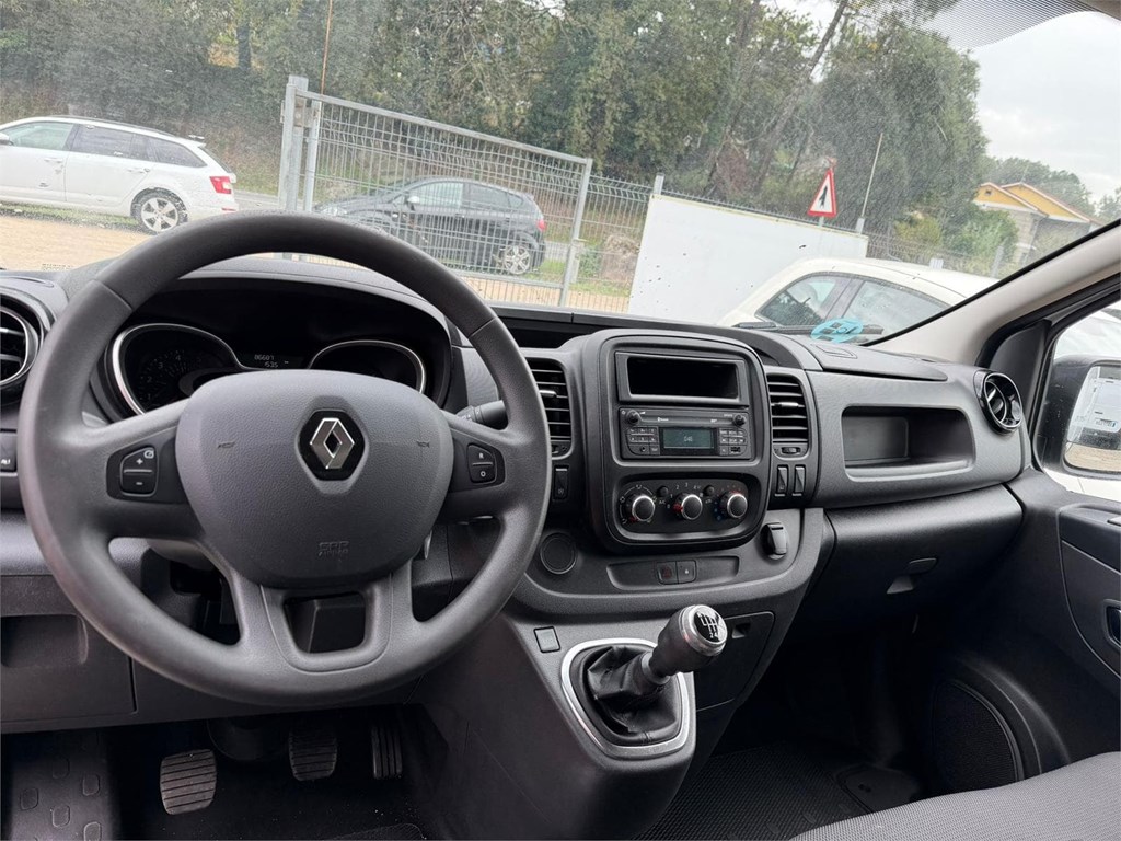 Foto 12 RENAULT-TRAFIC L1H1 ISOTERMO IR 50LNC