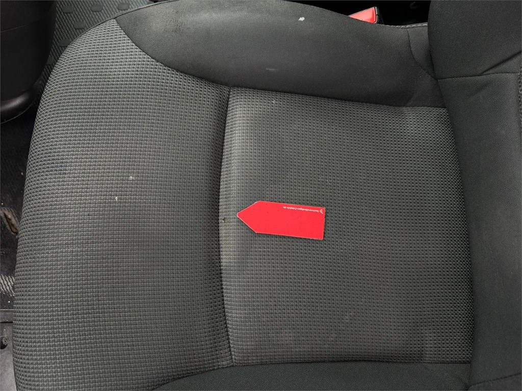 Foto 22 RENAULT-TRAFIC L1H1 ISOTERMO IR 50LNC