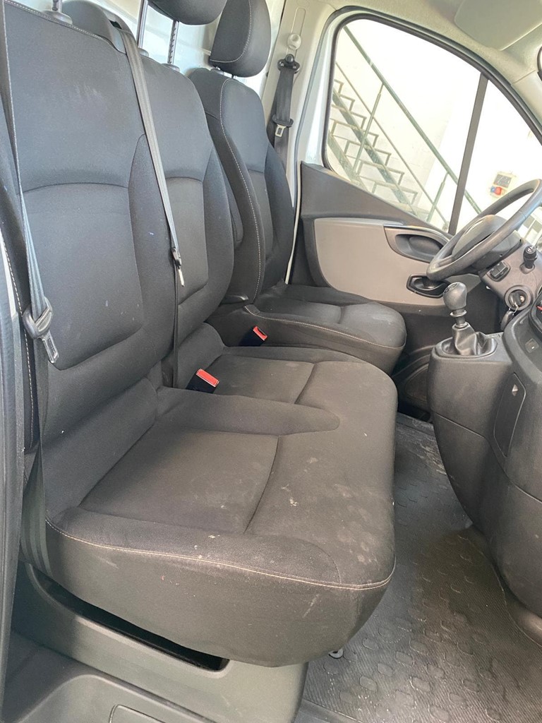 Foto 6 RENAULT-TRAFIC L2 H1