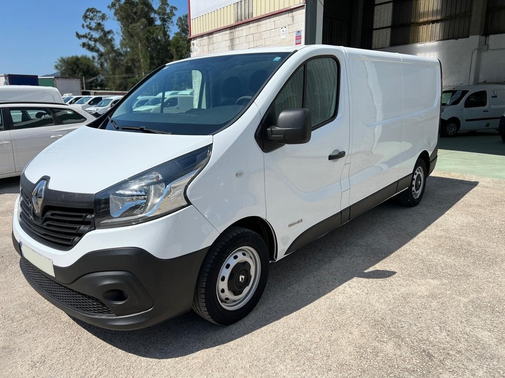 Foto 1 RENAULT-TRAFIC L2 H1