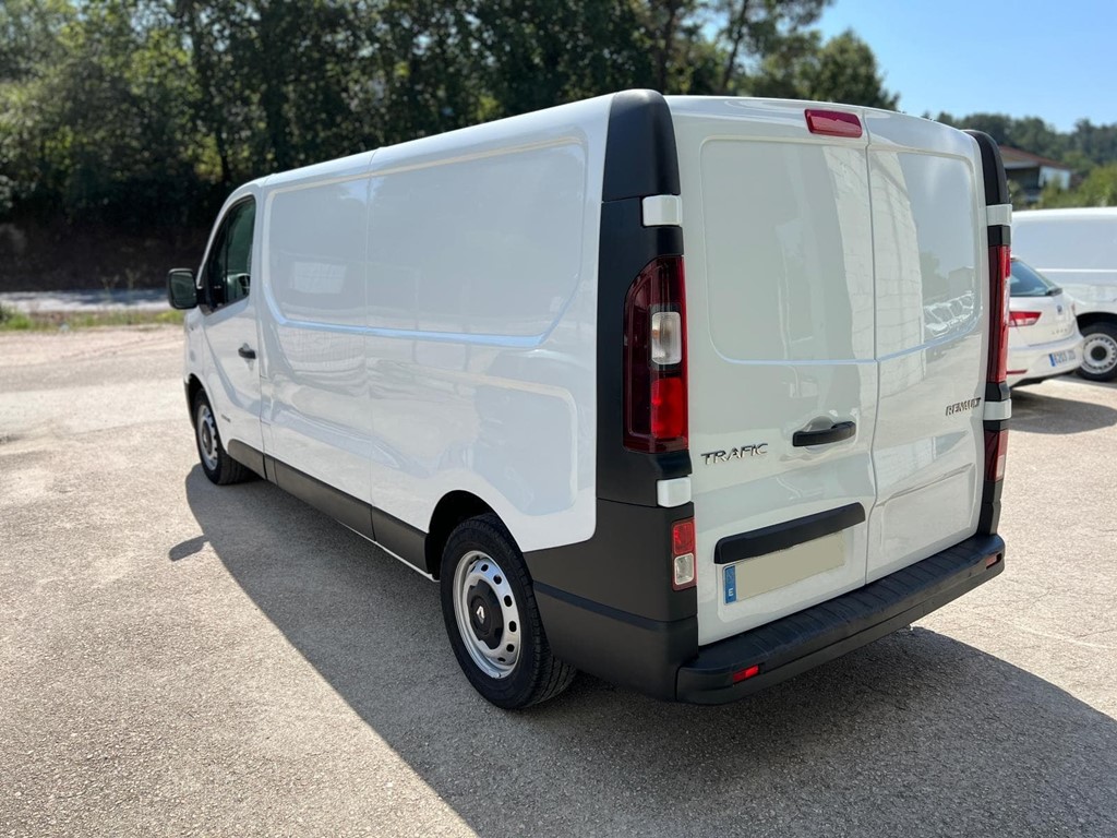 Foto 3 RENAULT-TRAFIC L2 H1