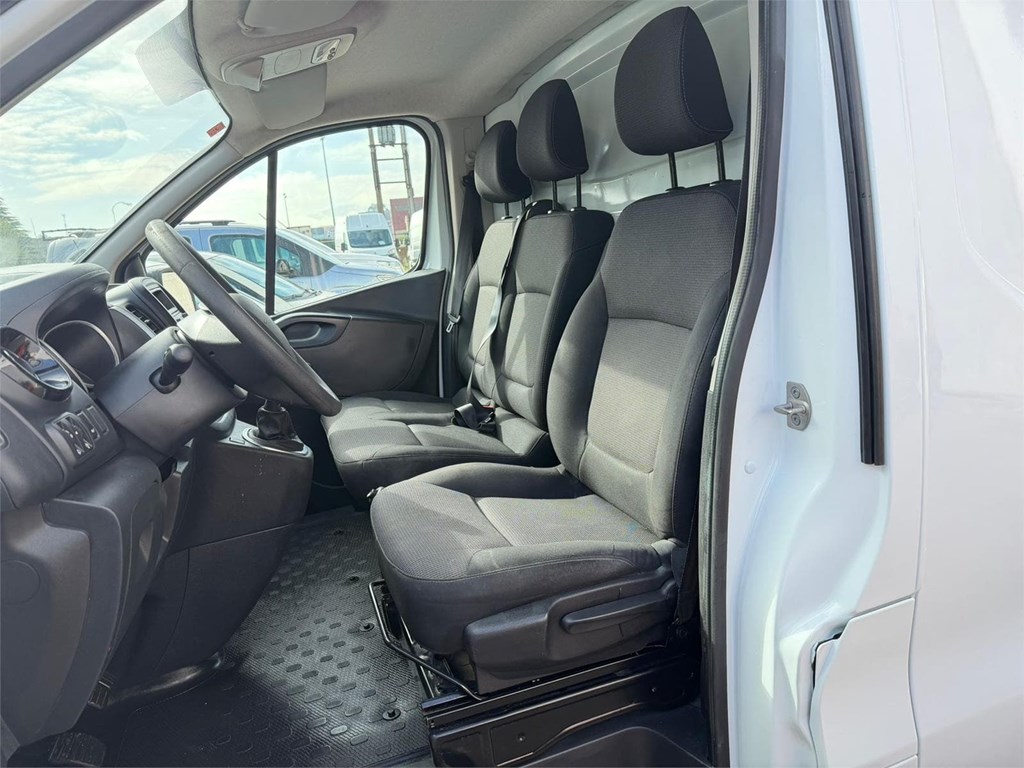 Foto 10 RENAULT-TRAFIC L2H1 5LMJ