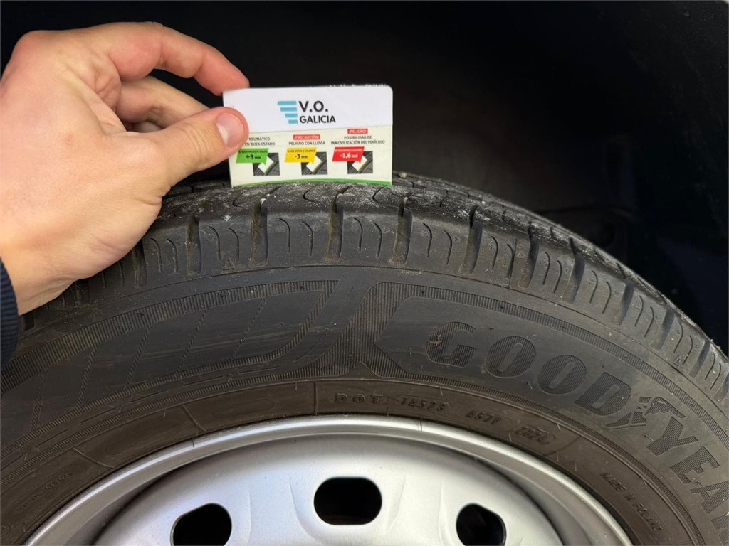 Foto 22 RENAULT-TRAFIC L2H1 5LMJ