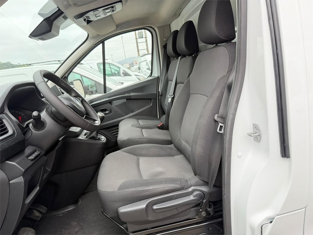 Foto 11 RENAULT-TRAFIC L2H1 5MHL