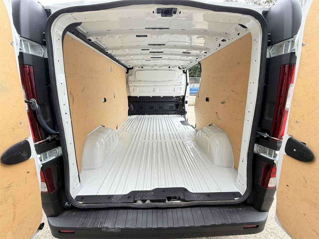 Foto 5 RENAULT-TRAFIC L2H1 95MHL