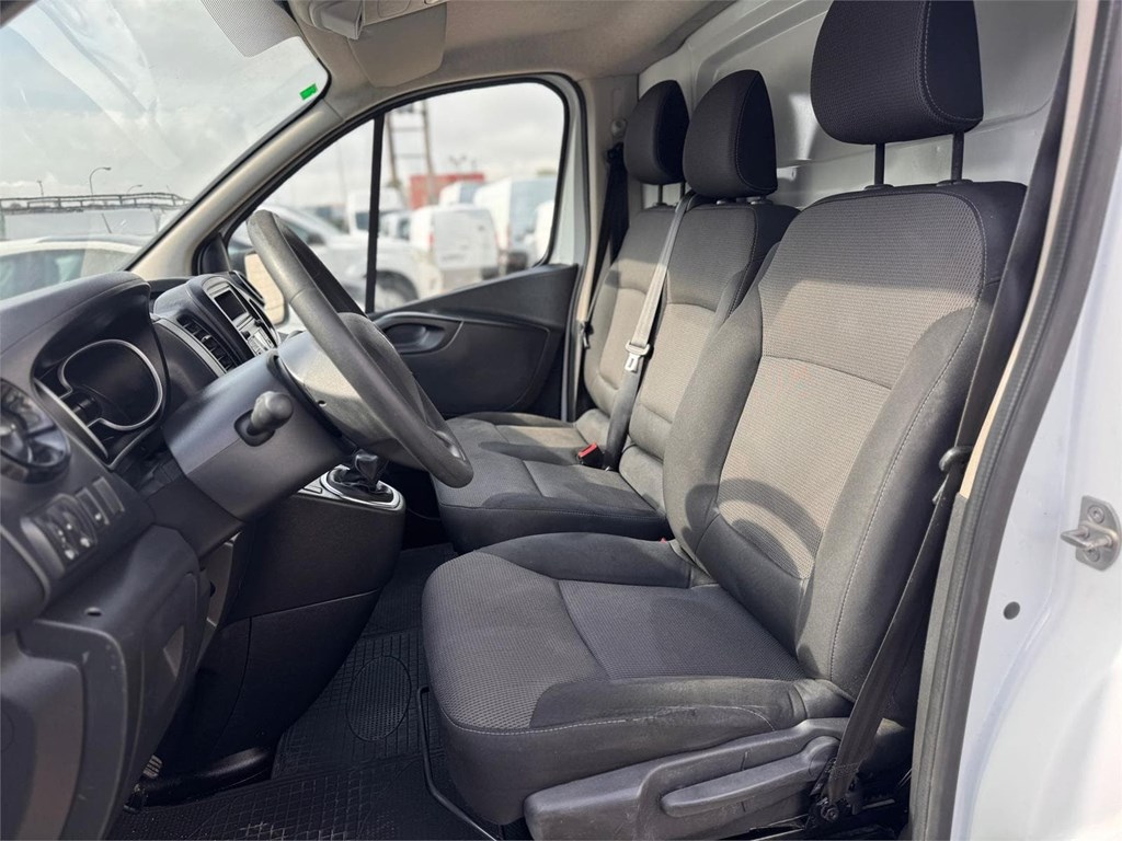 Foto 12 RENAULT-TRAFIC  L2H1 