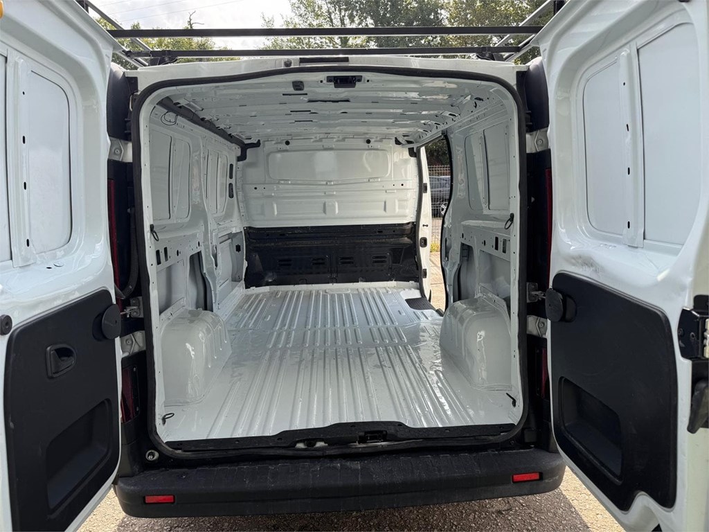Foto 13 RENAULT-TRAFIC  L2H1 