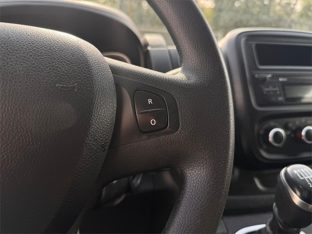 Foto 8 RENAULT-TRAFIC  L2H1 