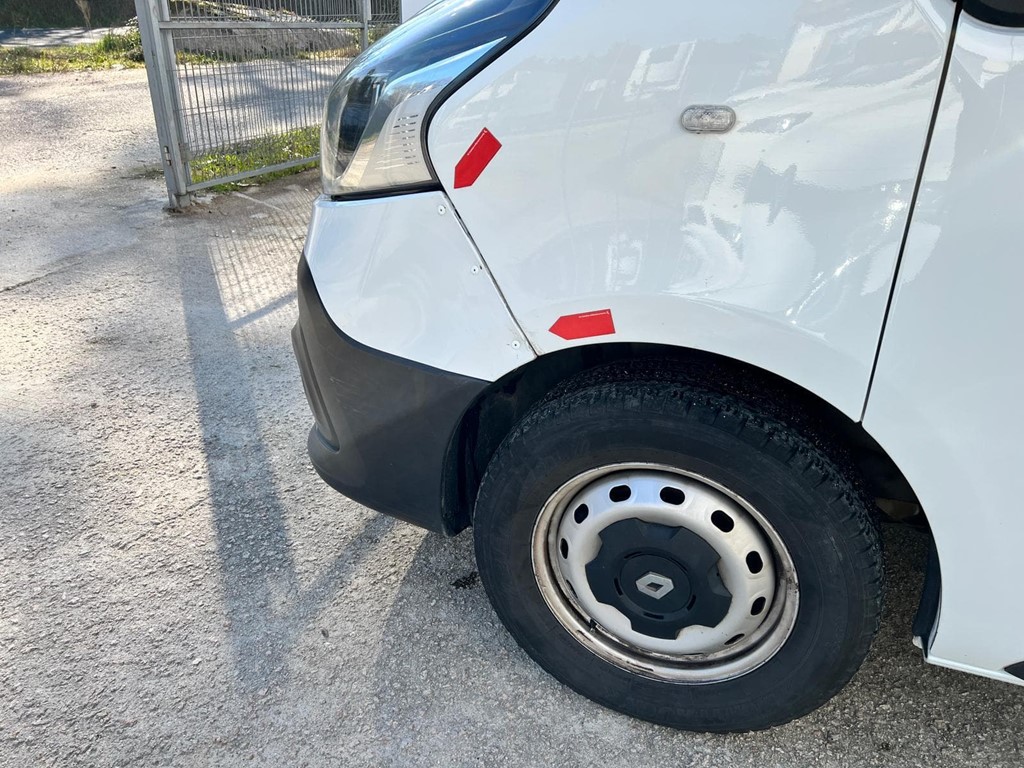 Foto 16 RENAULT-TRAFIC L2H1